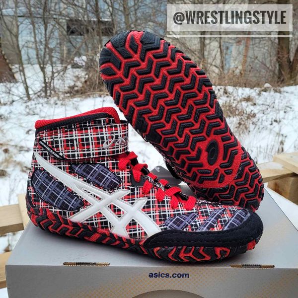 ASICS Aggressor 2 wrestling/boxing shoe size EUR37/US6/UK5/24cm Black/White/Red-Plaid (J302Y-9001)