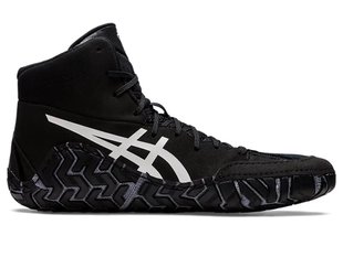 Asics aggressor 3 black and silver hotsell