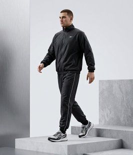 Спортивний костюм чоловічий Reebok Wor Tracksuit Black р. 2XL чорний (H46636) H46636 фото